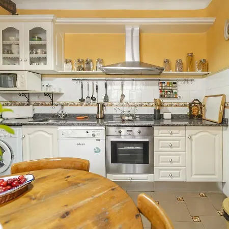 Casa Aperos بيت للعطل