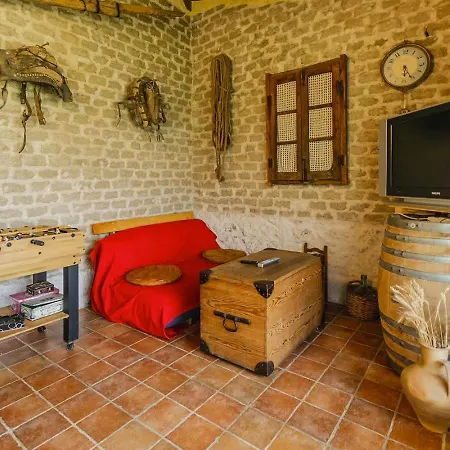 펜션 Casa Aperos Santibáñez de Valcorba