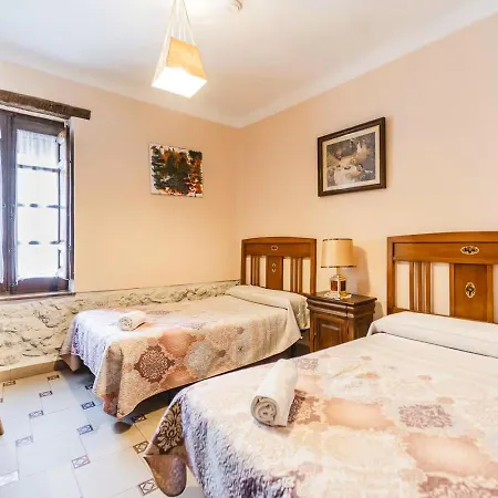 펜션 Casa Aperos Santibáñez de Valcorba